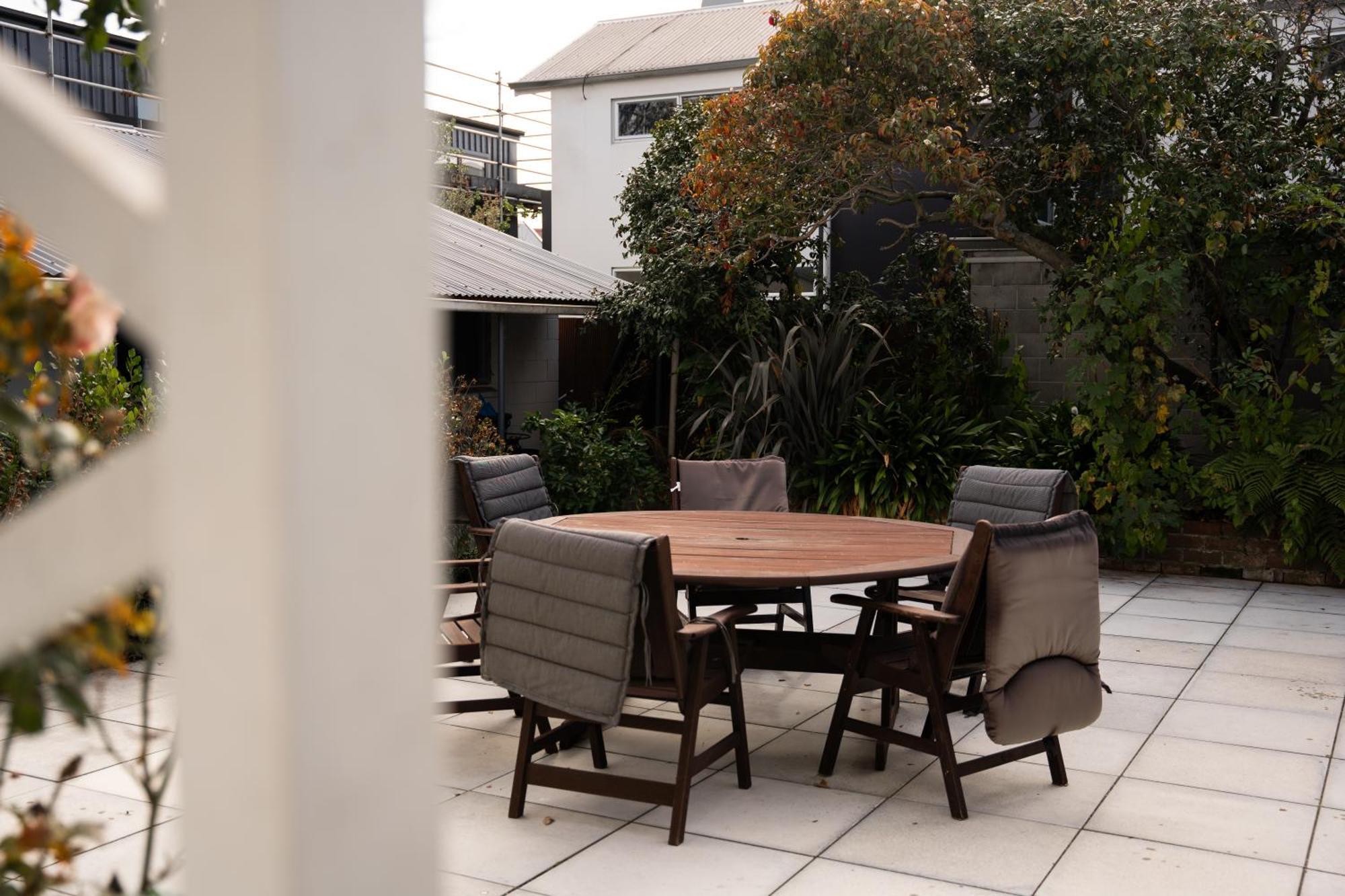 Charming 1920S Villa On Bealey Ave Christchurch Exterior photo